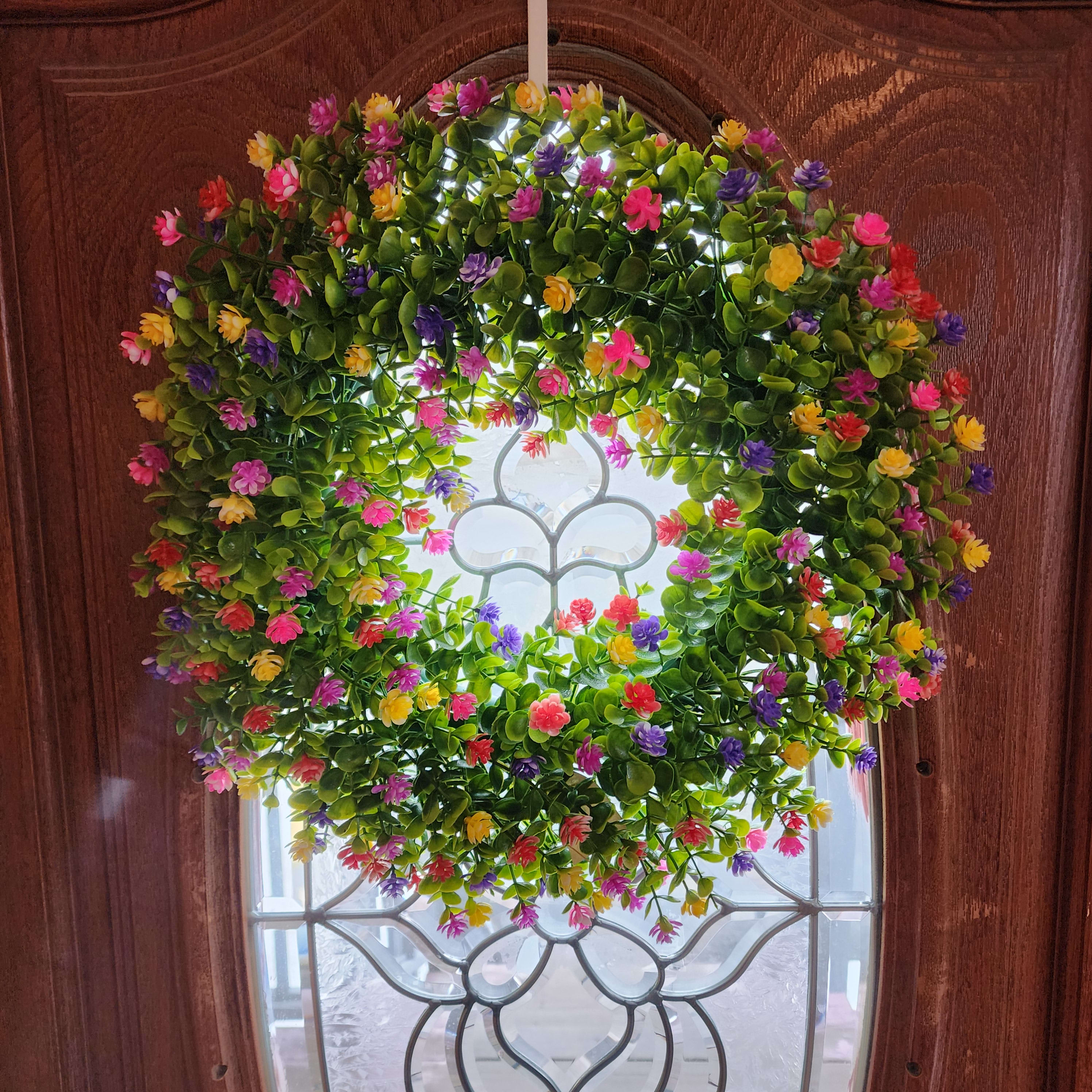 Polyresin Wreath Flower Bouquet