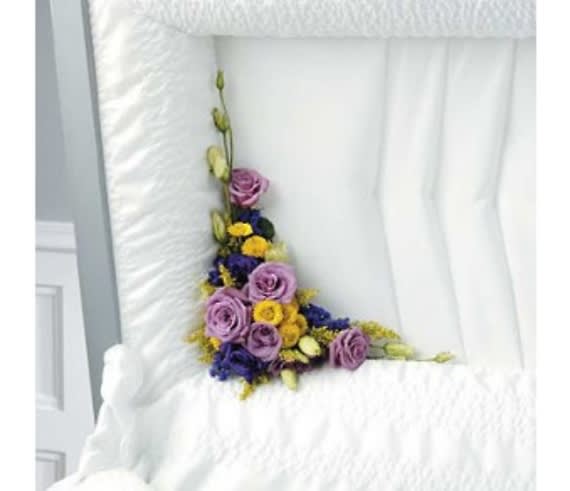 Vivid Memories Hinge