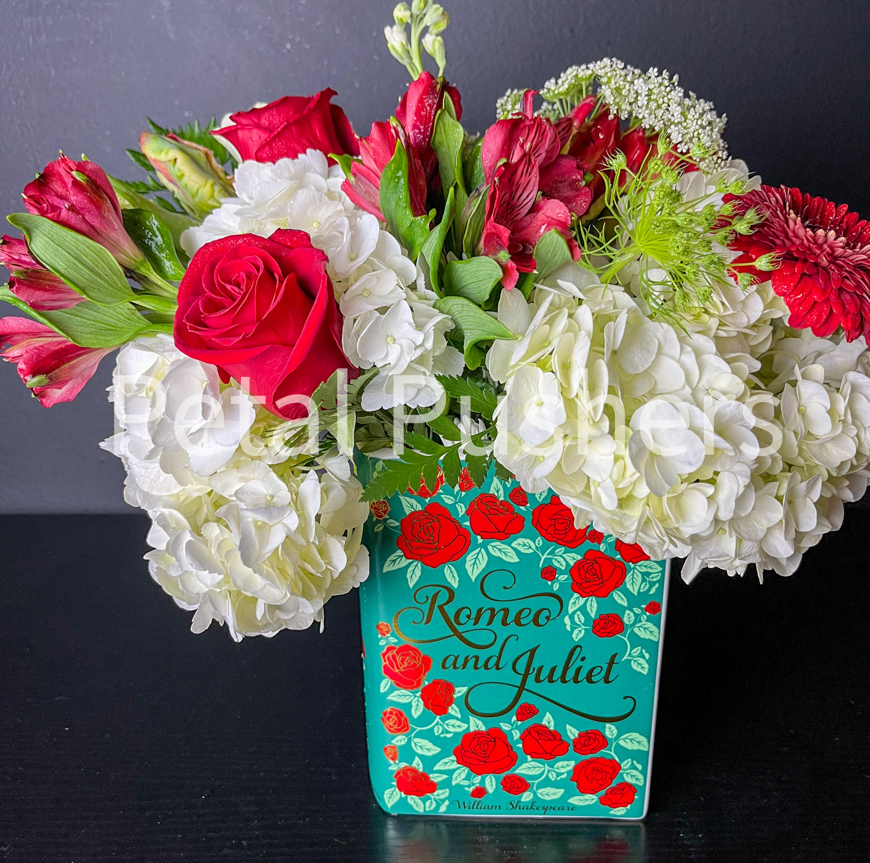 Romeo and Juliet Flower Bouquet