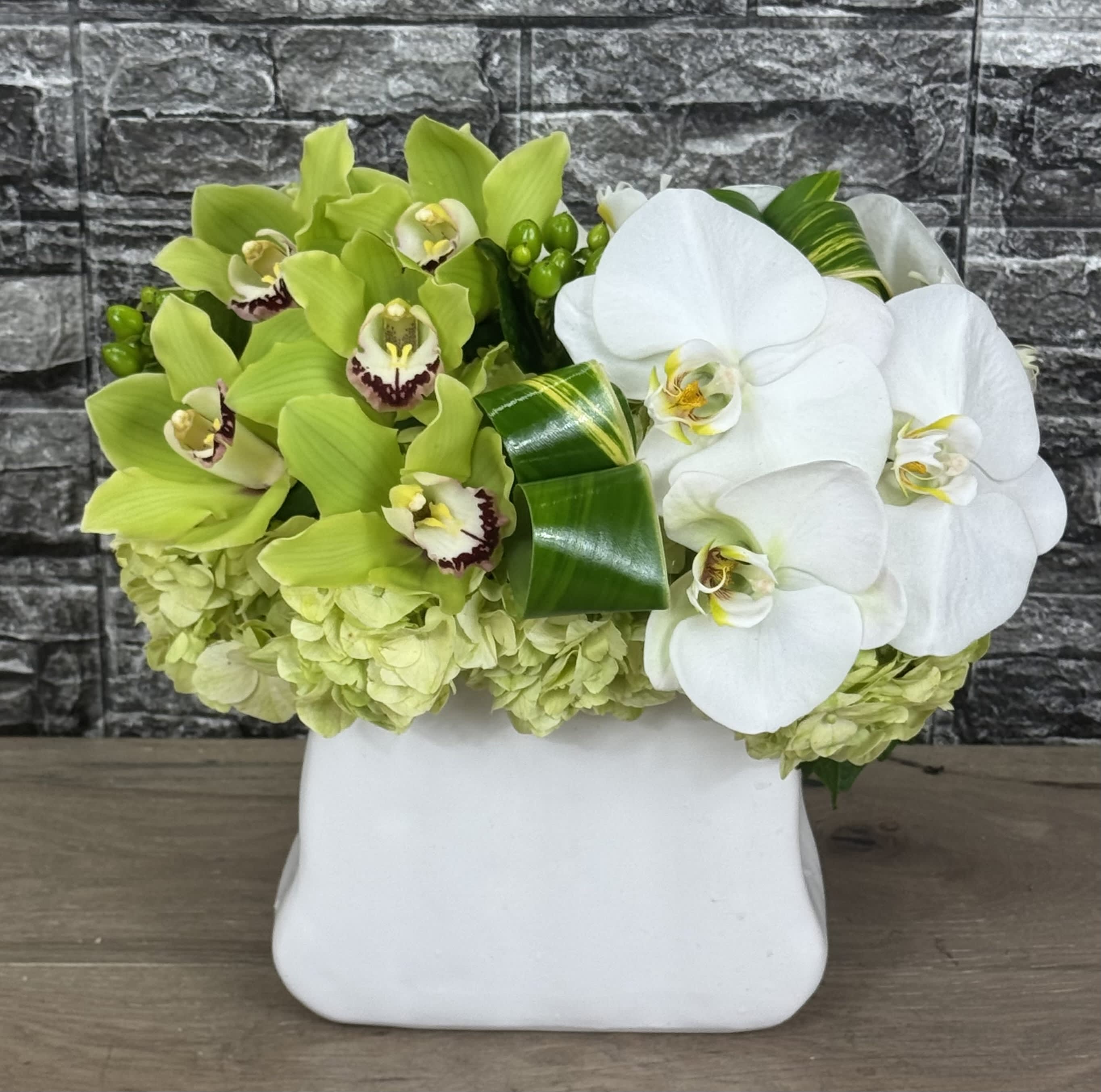 MD-008 Flower Bouquet