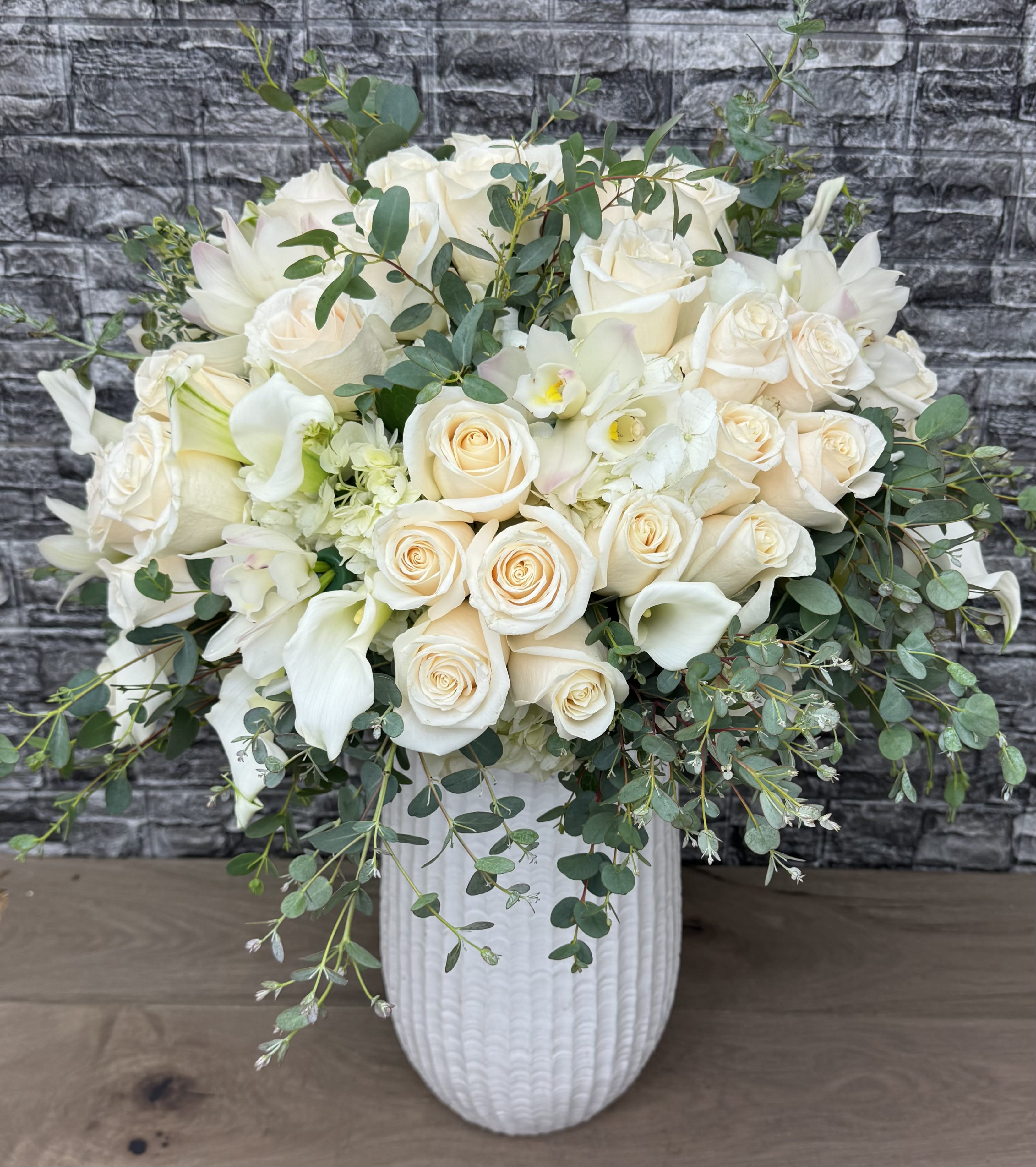 MD-0010 Flower Bouquet