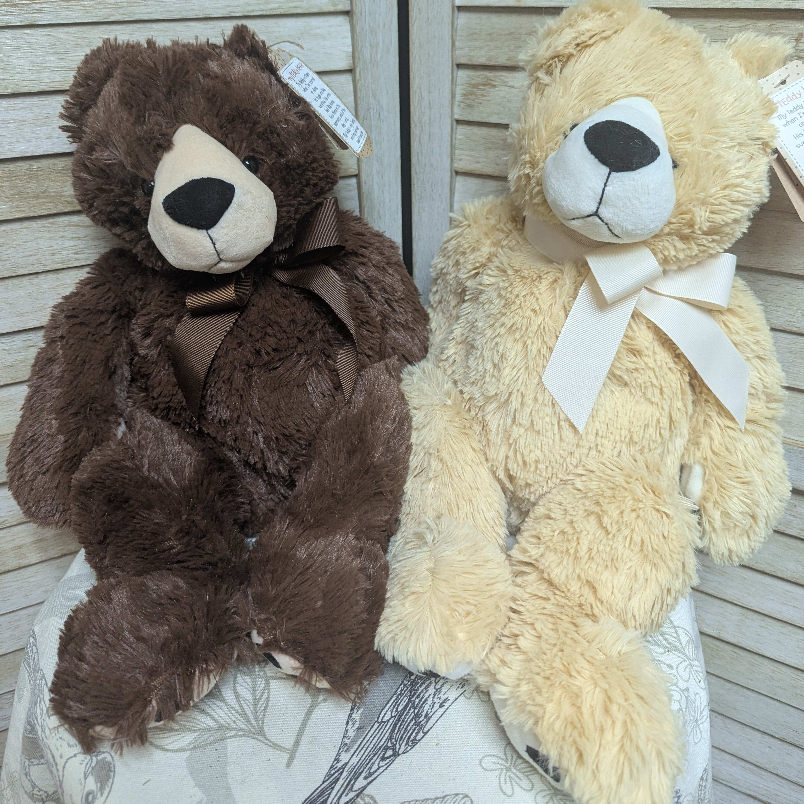 Huxley Bear Flower Bouquet