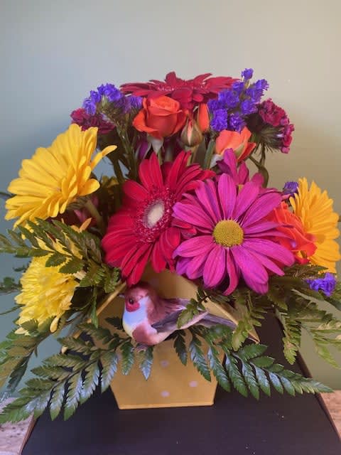 MOMMY'S BIRDHOUSE Flower Bouquet