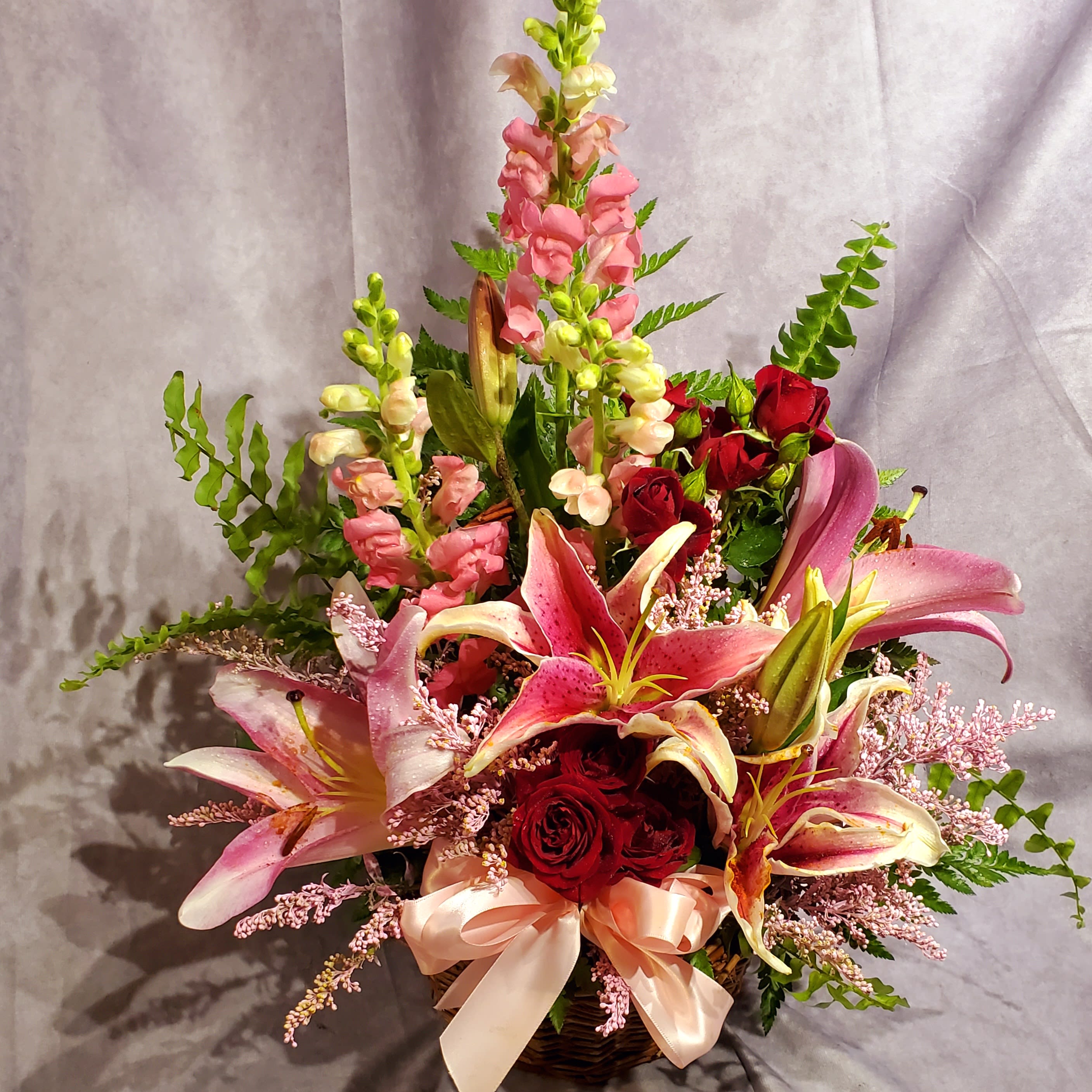 100% Lovable Bouquet Flower Bouquet