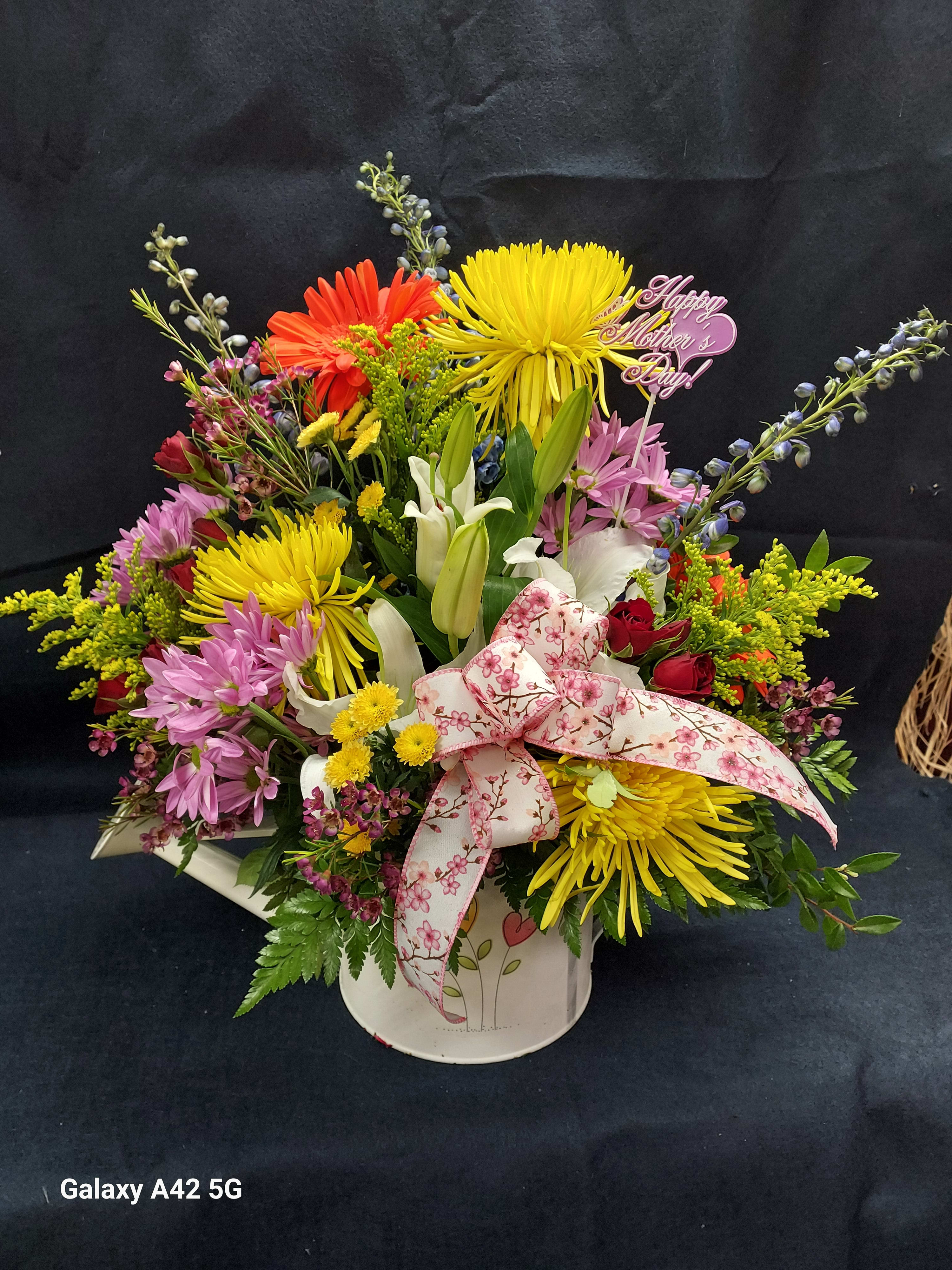 water me Flower Bouquet