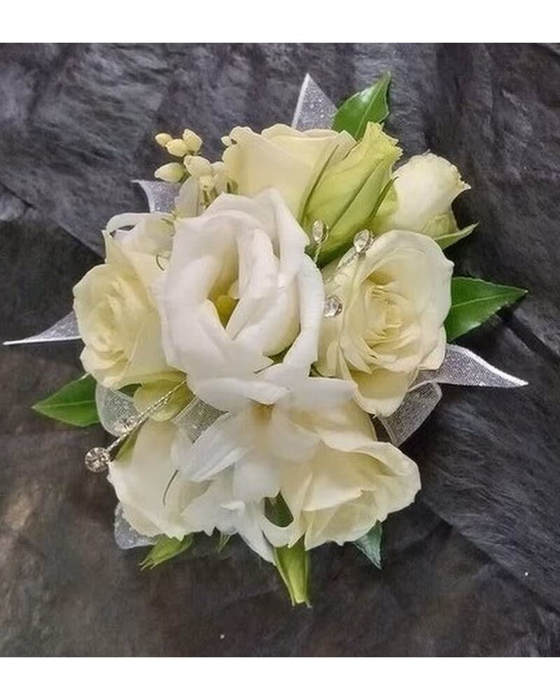 Classic white corsage
