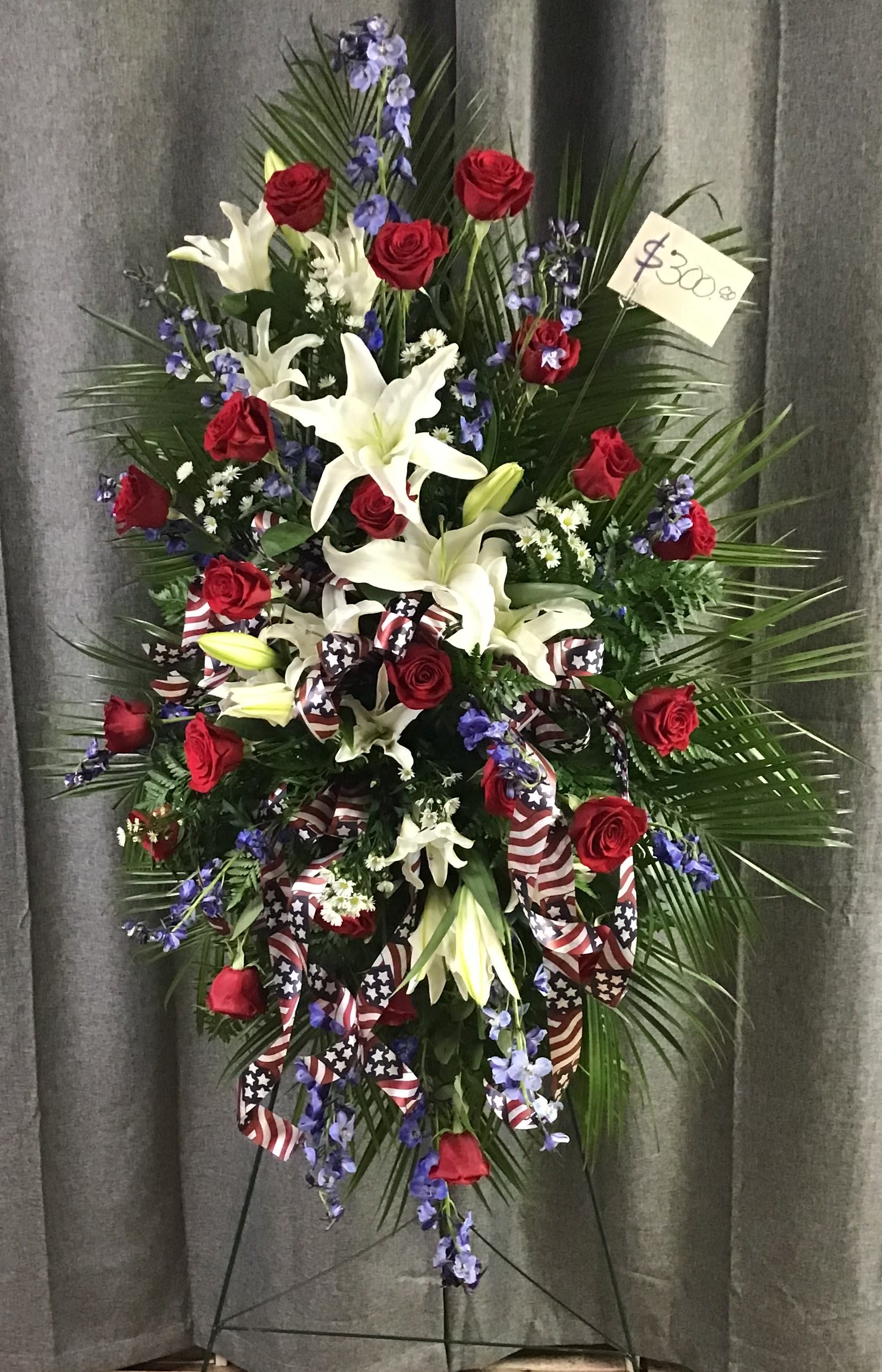 Final Salute Standing Spray