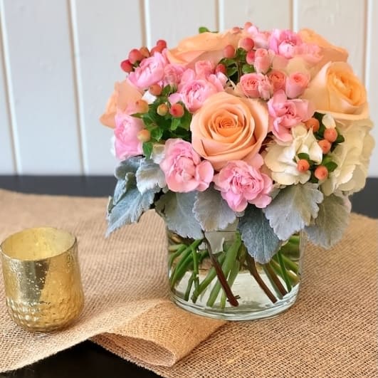 Peachy Keen Flower Bouquet