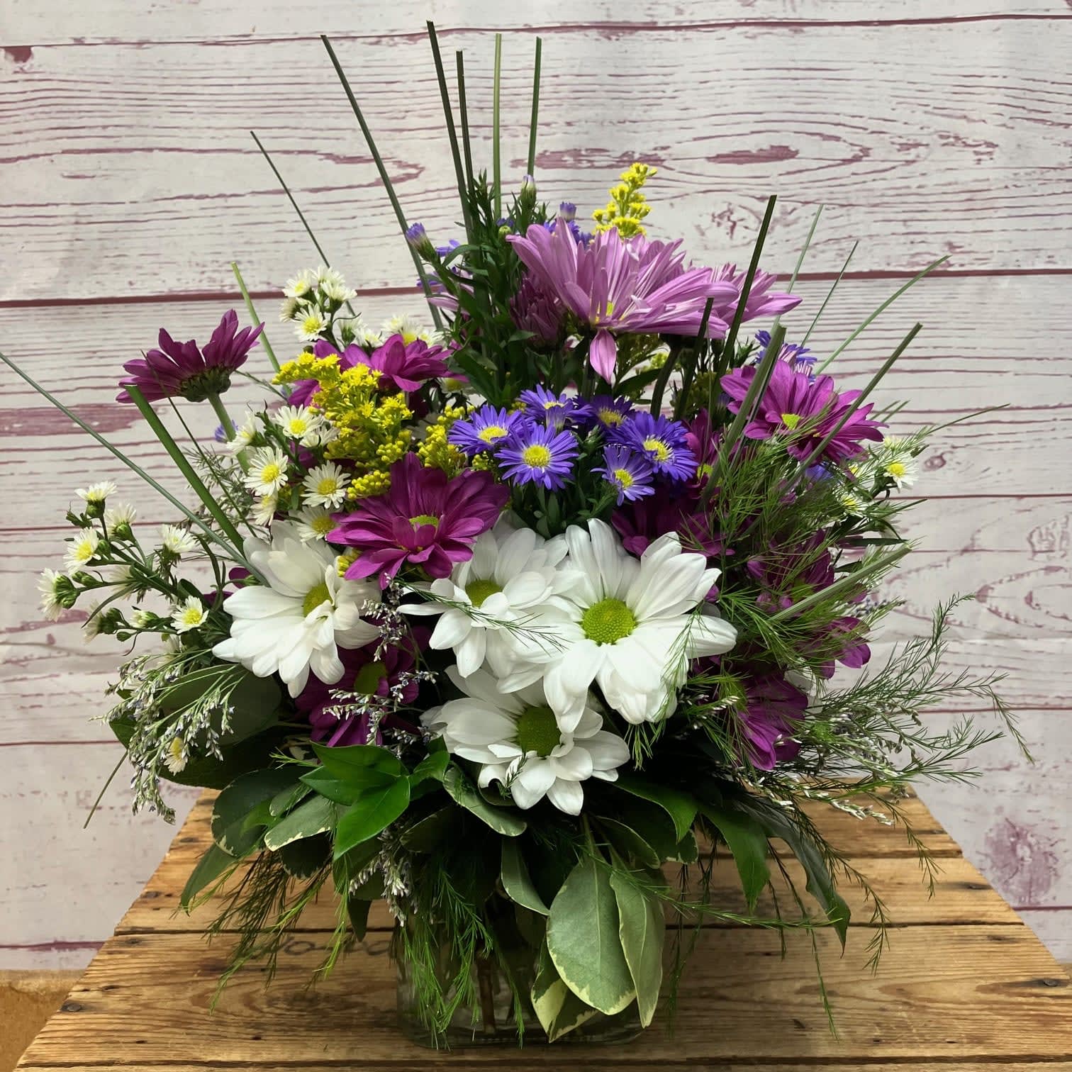 Daisy Delight Flower Bouquet