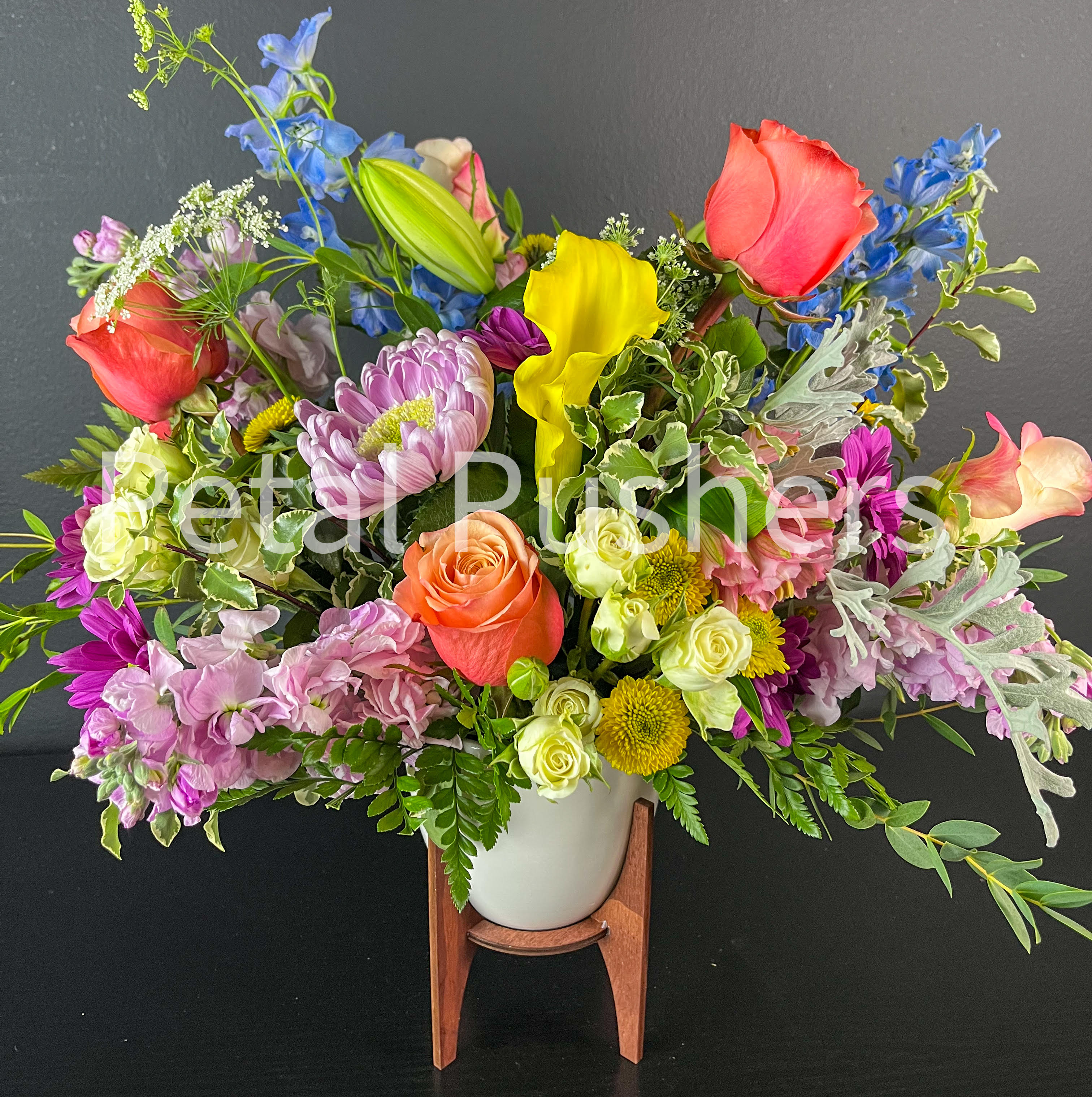Soft Hues Flower Bouquet