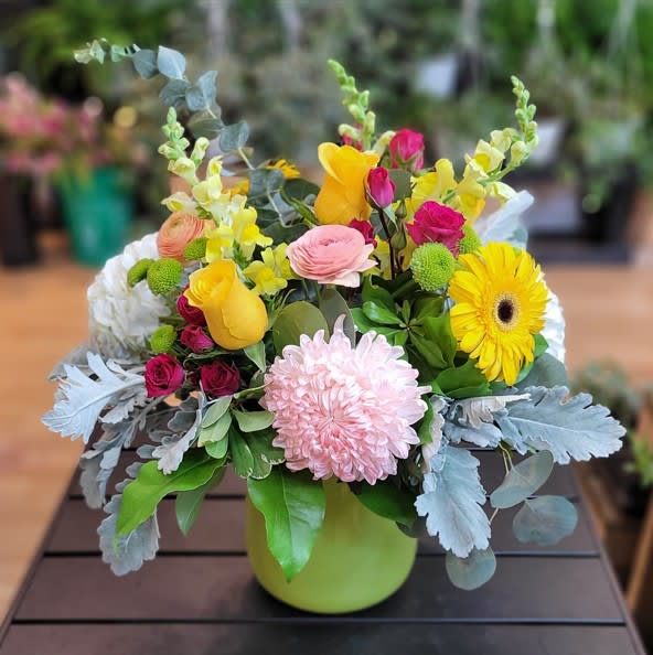  Joshua's Greenery Barrie Florists