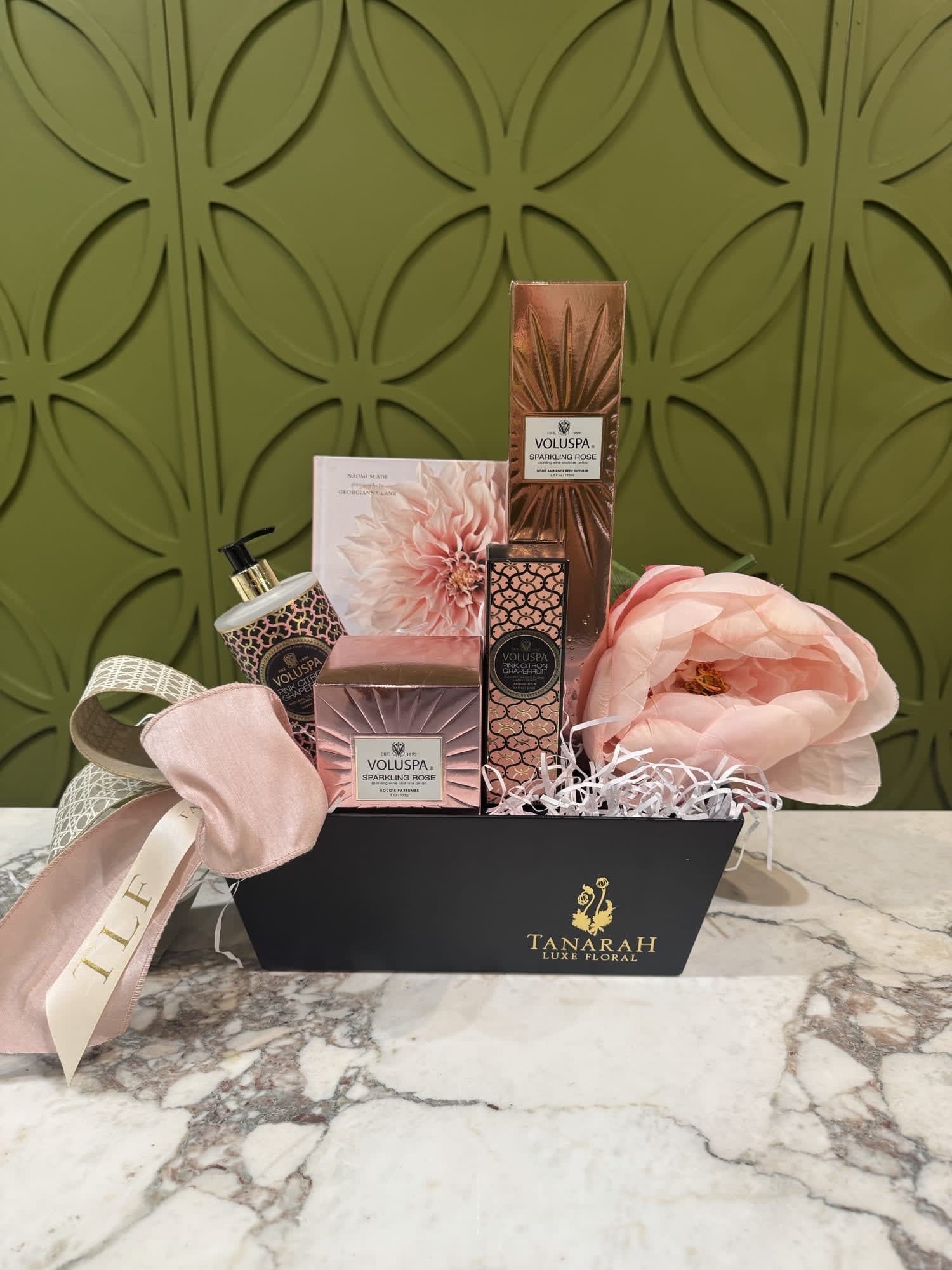 Luxe Gift Basket Flower Bouquet