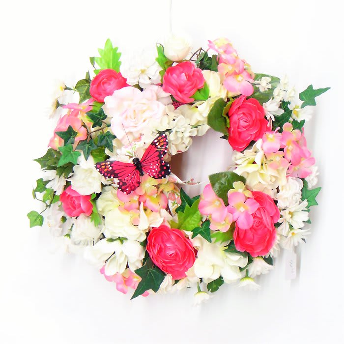 Shades of Pink Silk Wreath