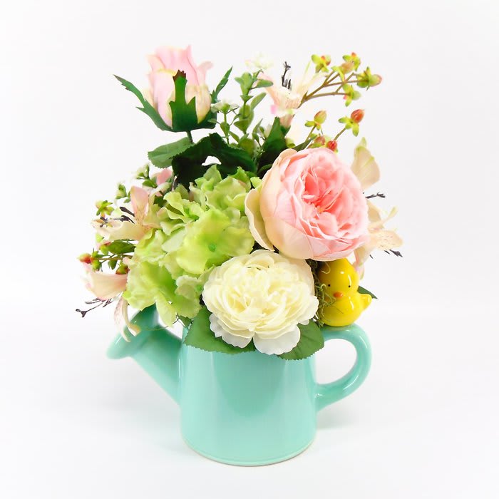 Chicks in the Garden Silk Design