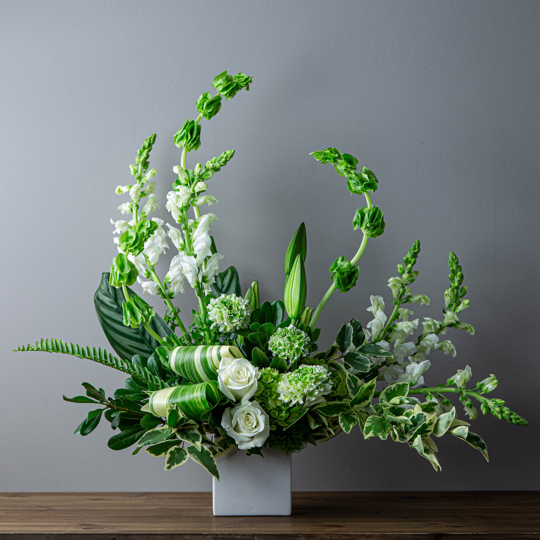 Corporate Business Flowers & Gifts 