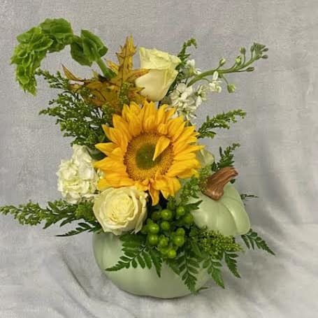 Green Harvest Pumpkin Flower Bouquet