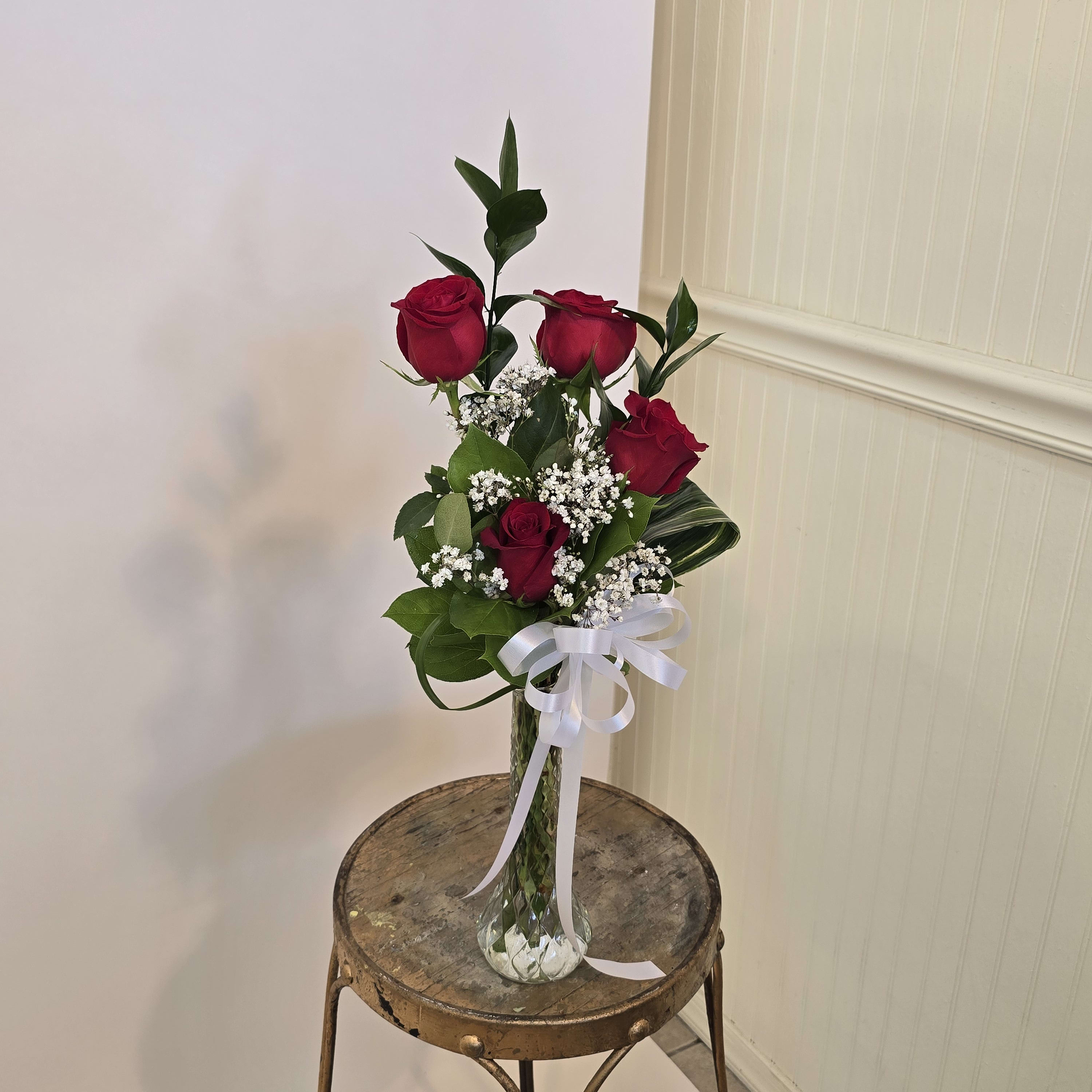 RED ROSES WITH WHITE BOW