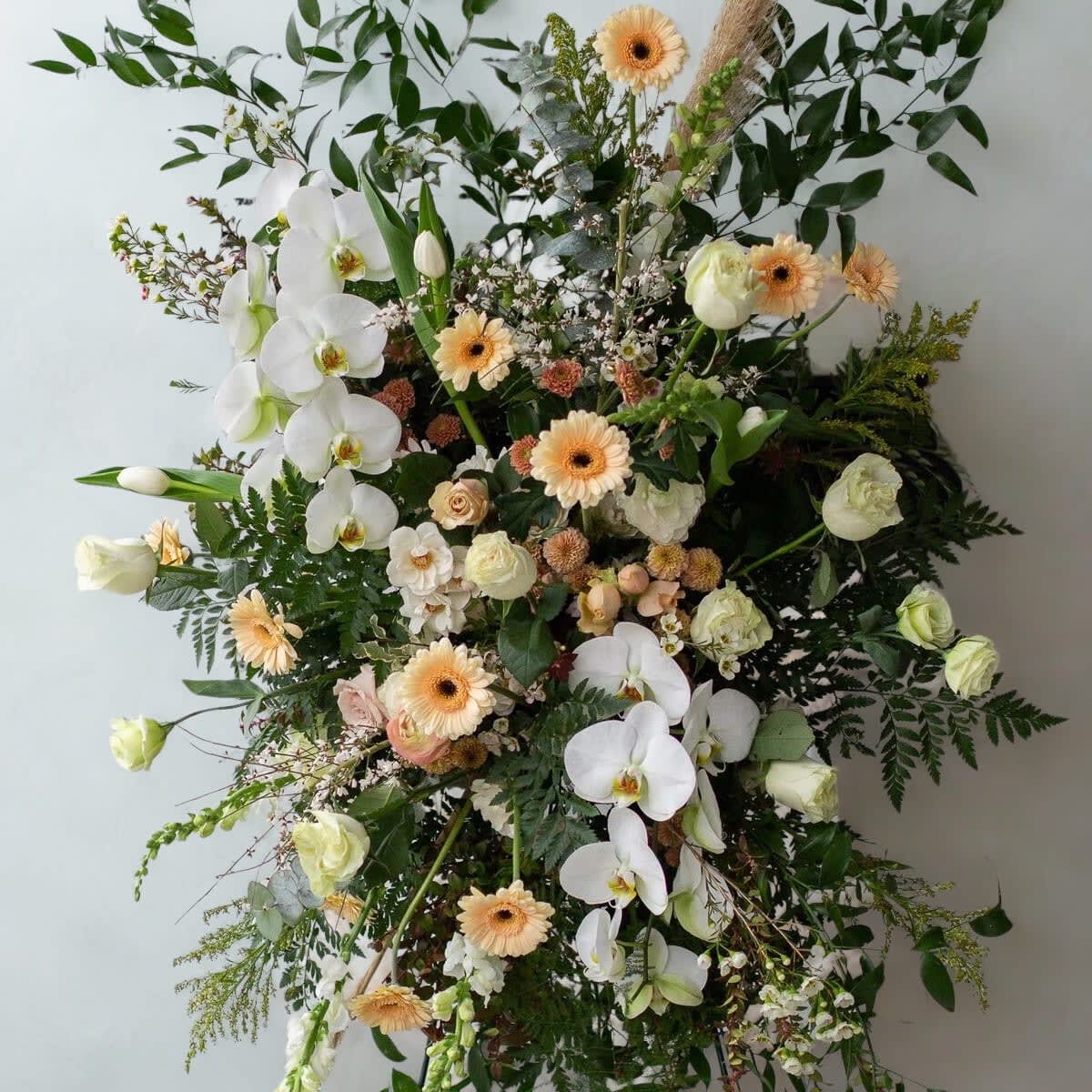 Eternal Friendship Standing Spray