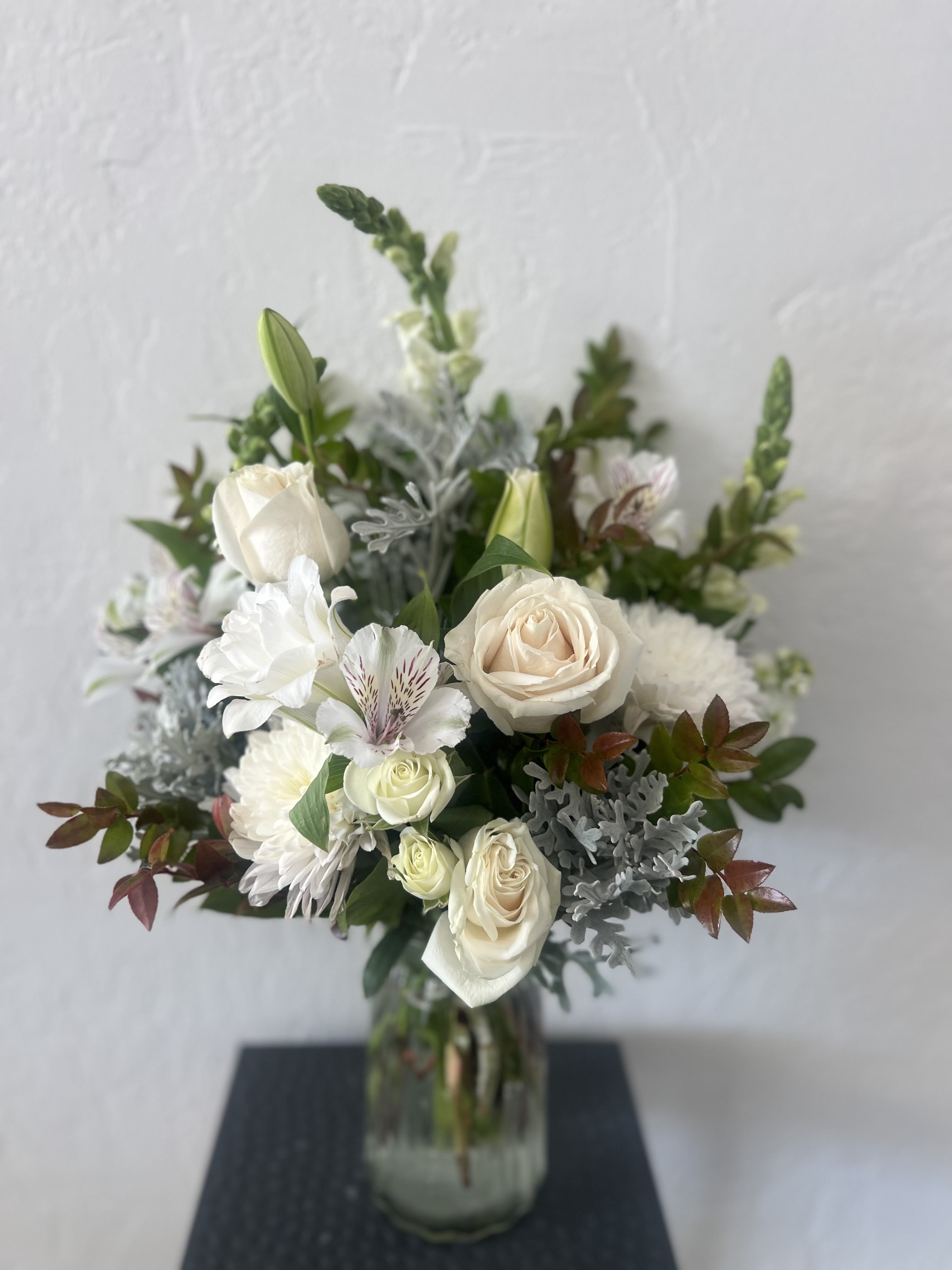 White Pallet Flower Bouquet