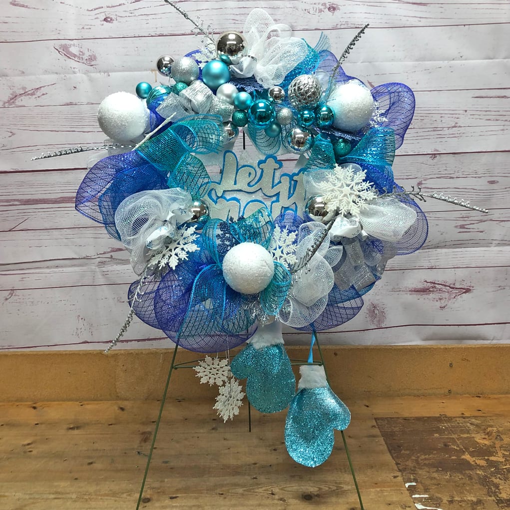 Christmas Cemetery Wreath