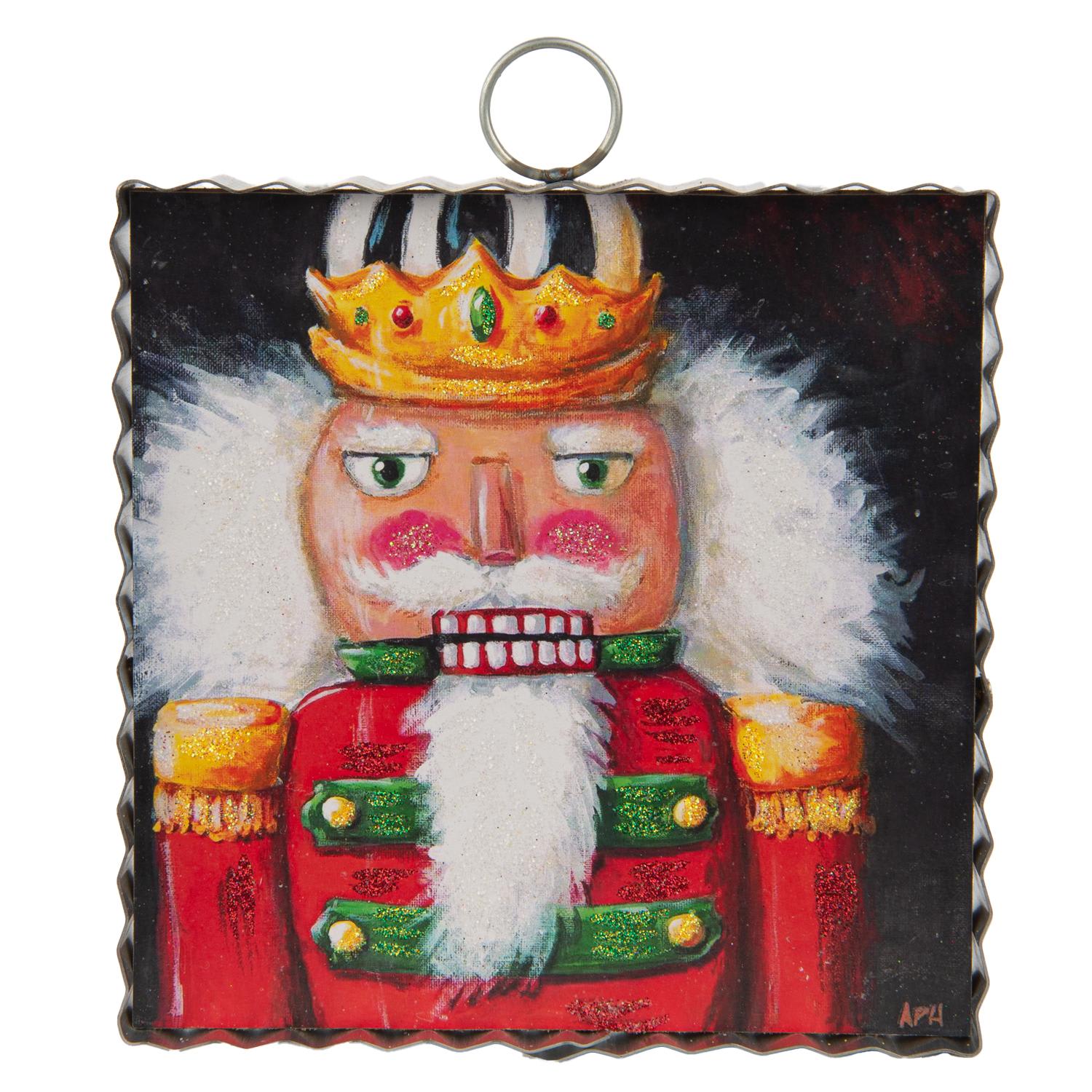Mini Gallery Elegant Nutcracker