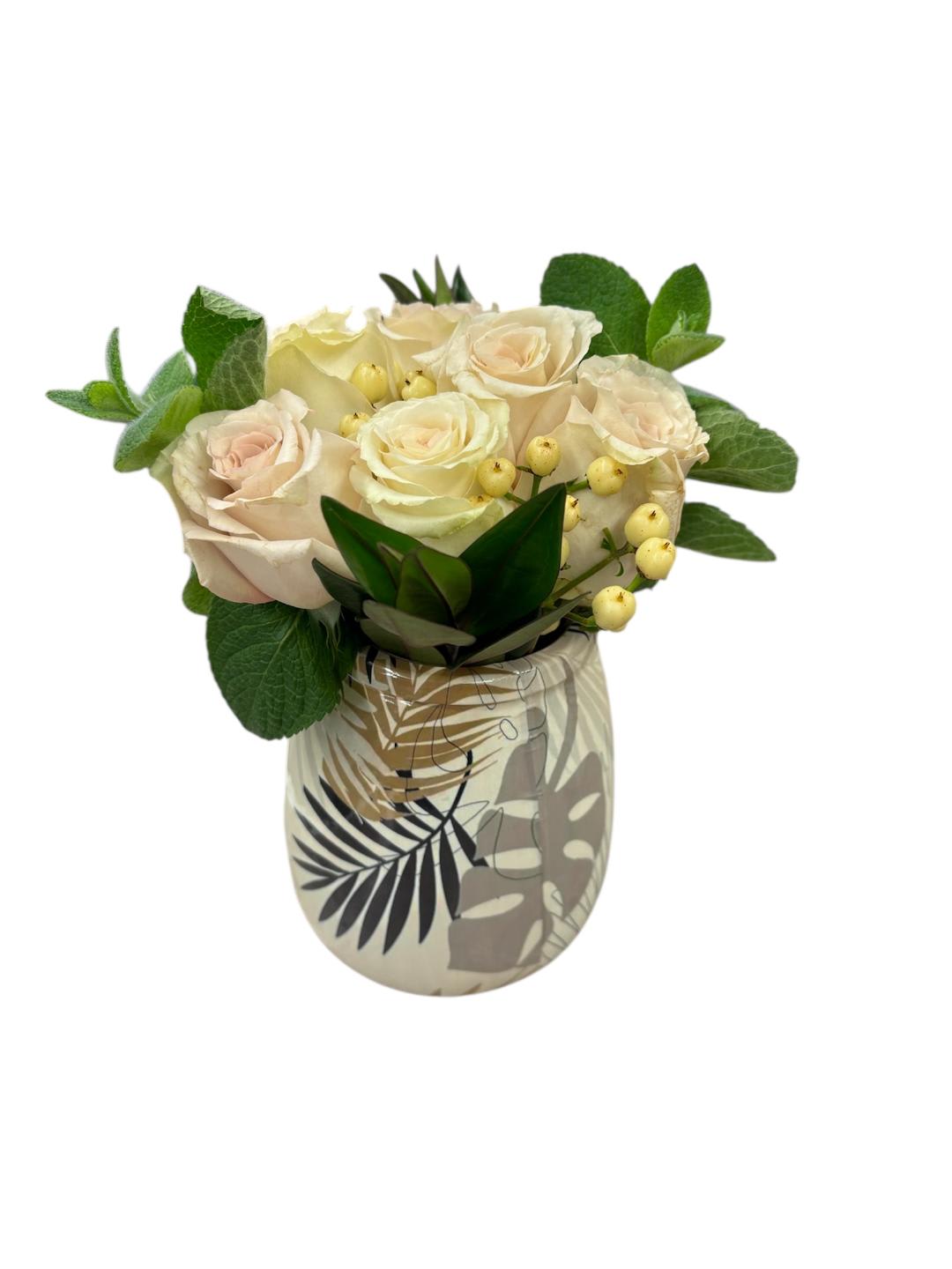 Neutral Garden No Spill Vase Flower Bouquet