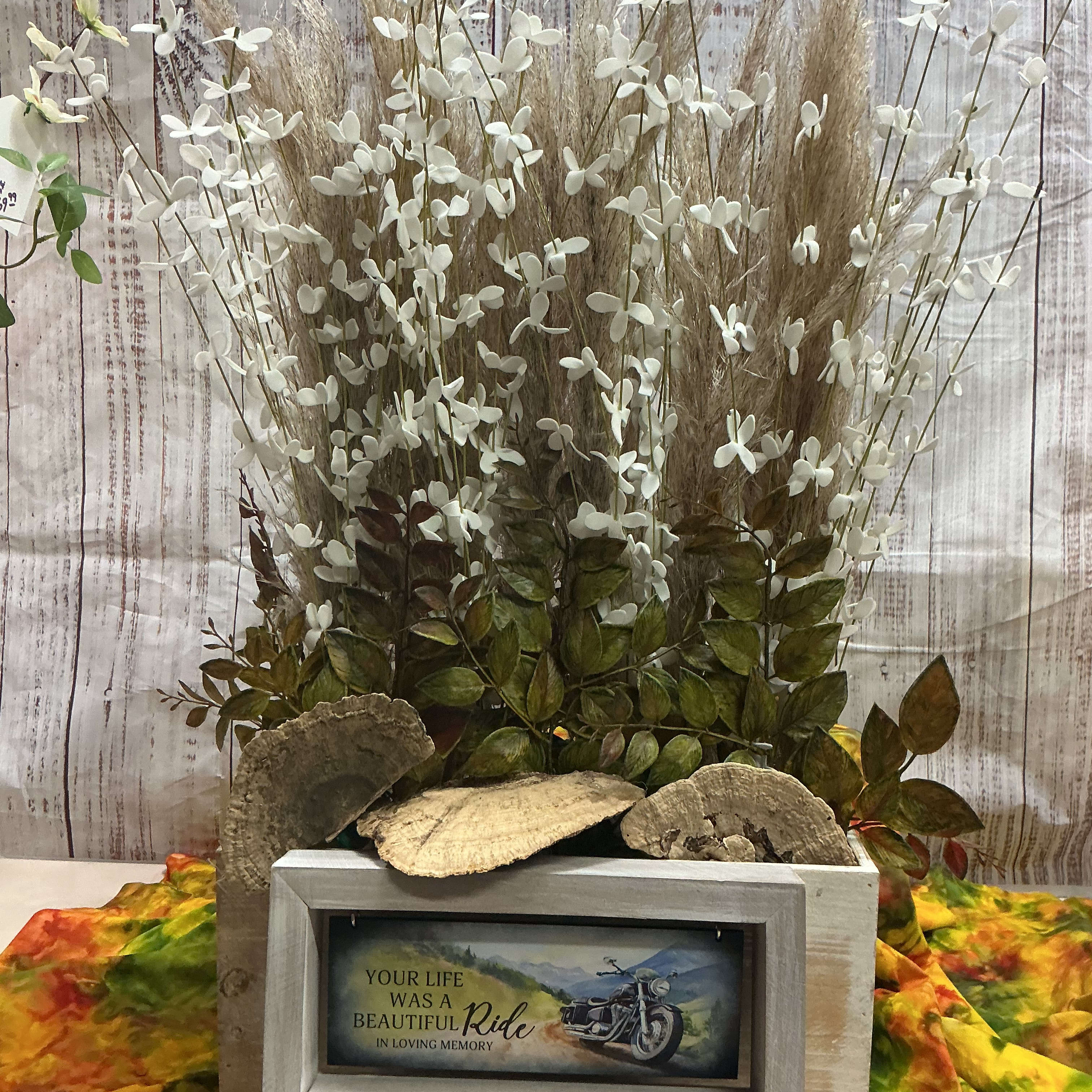 Box with Grass and Greens