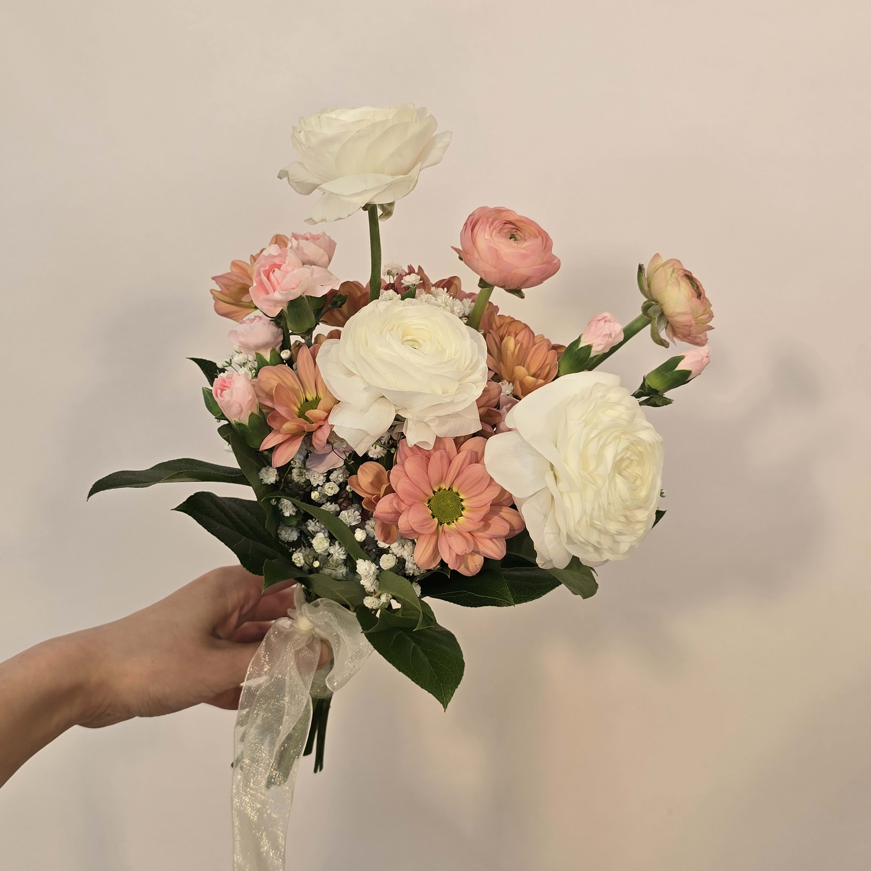 RANUNCULUS PASTELS HAND-TIED BOUQUET
