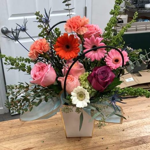 Soft and Romantic Blooming Tote