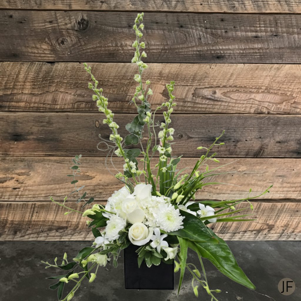 Classic White Garden