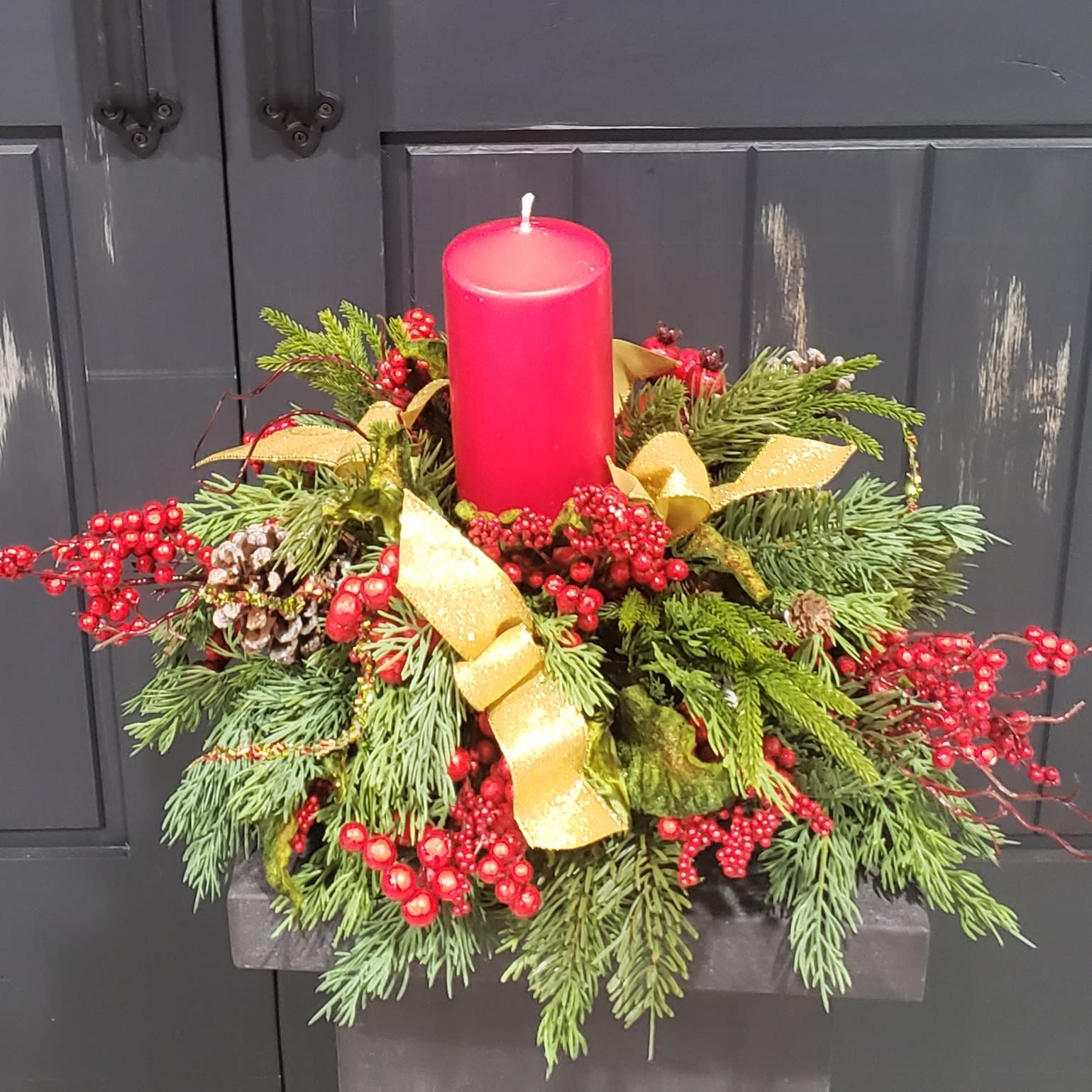 Ring in the Season Everlasting Centerpeice