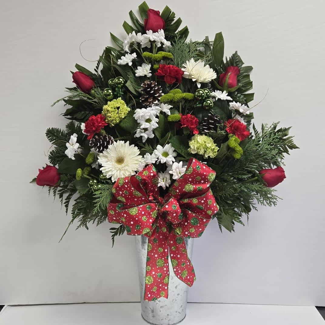 Holiday Grand Mixed Vase Flower Bouquet