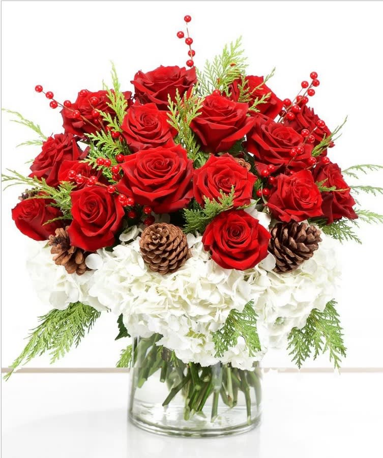 Santa Red Roses Bouquet