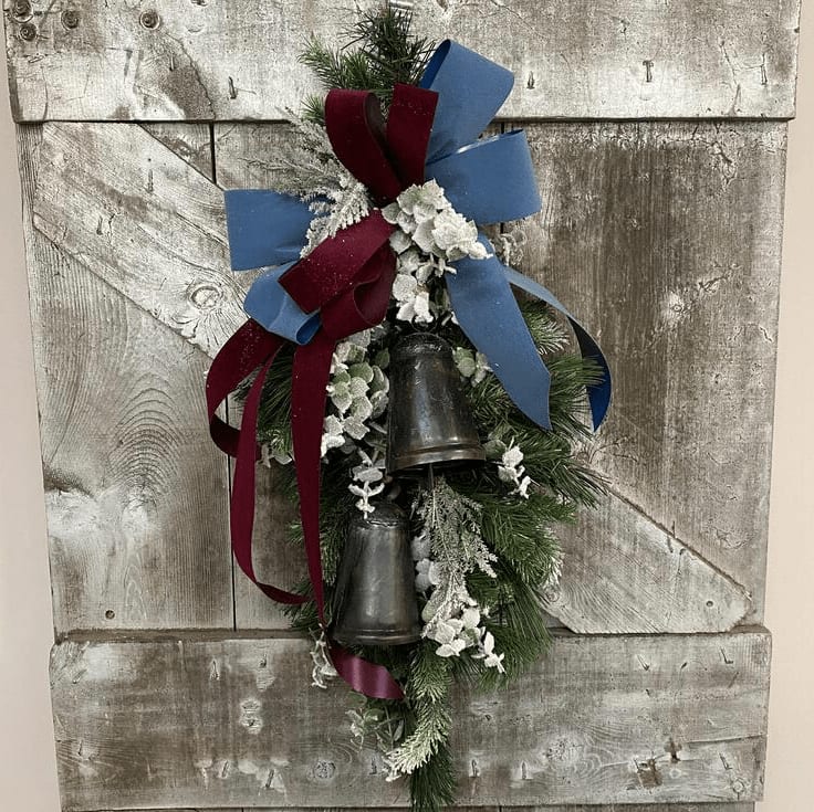 Christmas Bells Are Ringing Silk (Artificial) Swag