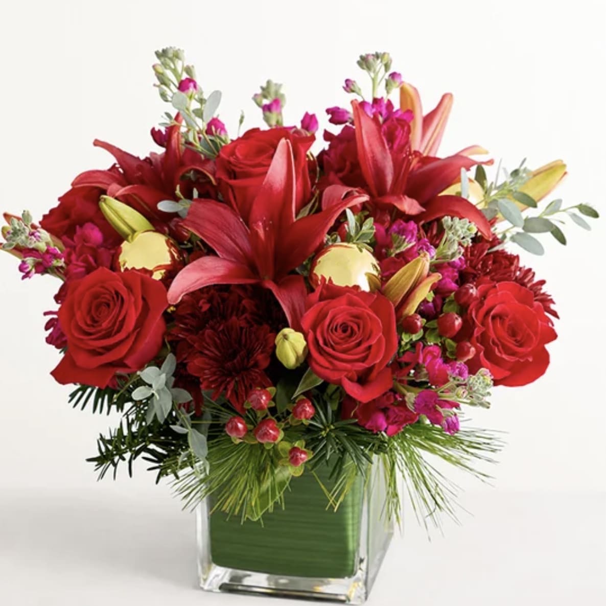 Crimson Carol™ Flower Bouquet