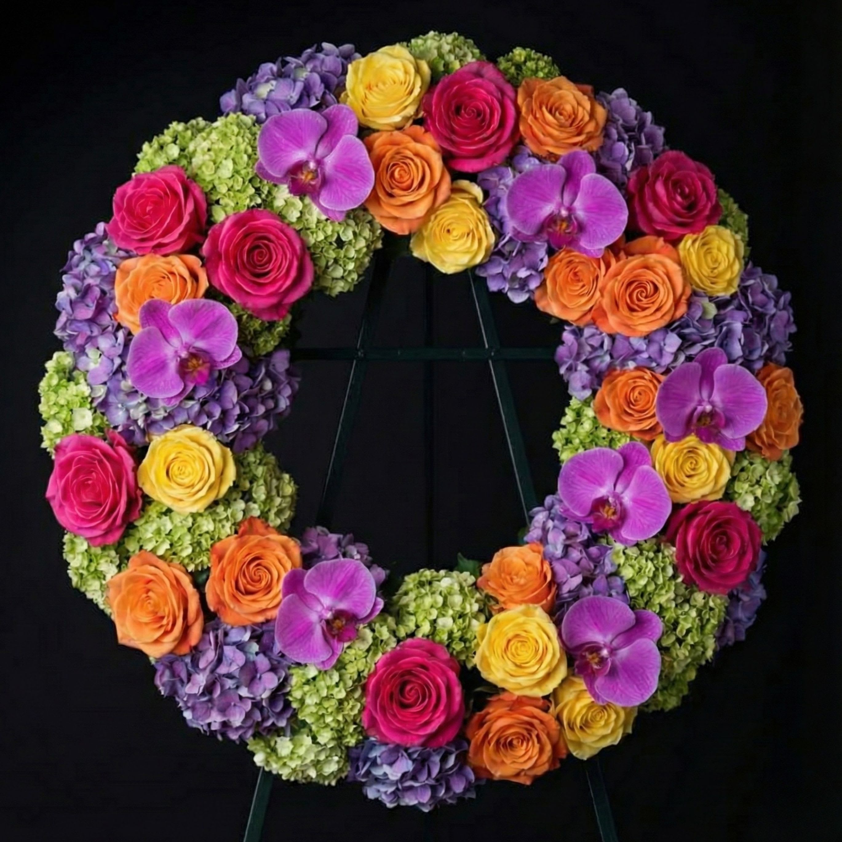 ROUND WREATH