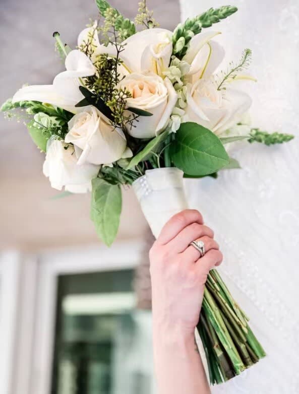 Bridal bouquet by Tropical Arrangements, Randallstown MD