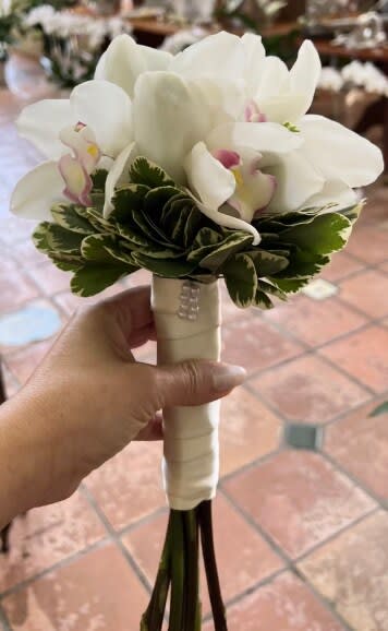 Bridal bouquet by Tropical Arrangements, Randallstown MD