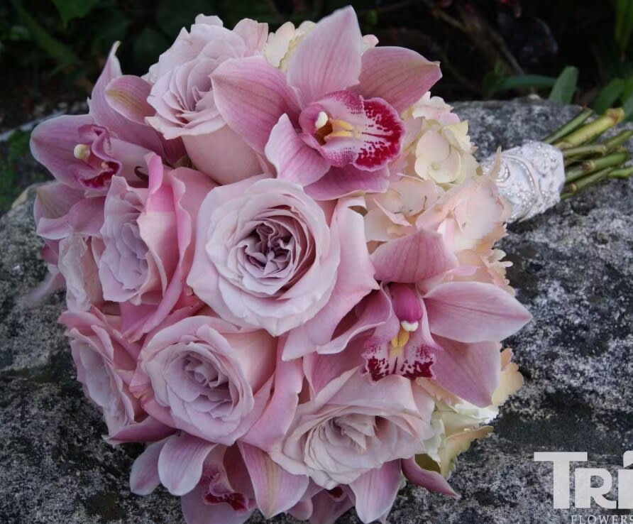Bridal bouquet by Tropical Arrangements, Randallstown MD