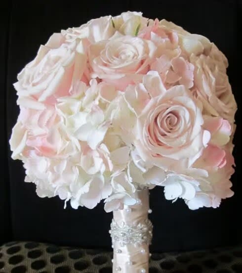 Bridal bouquet by Tropical Arrangements, Randallstown MD