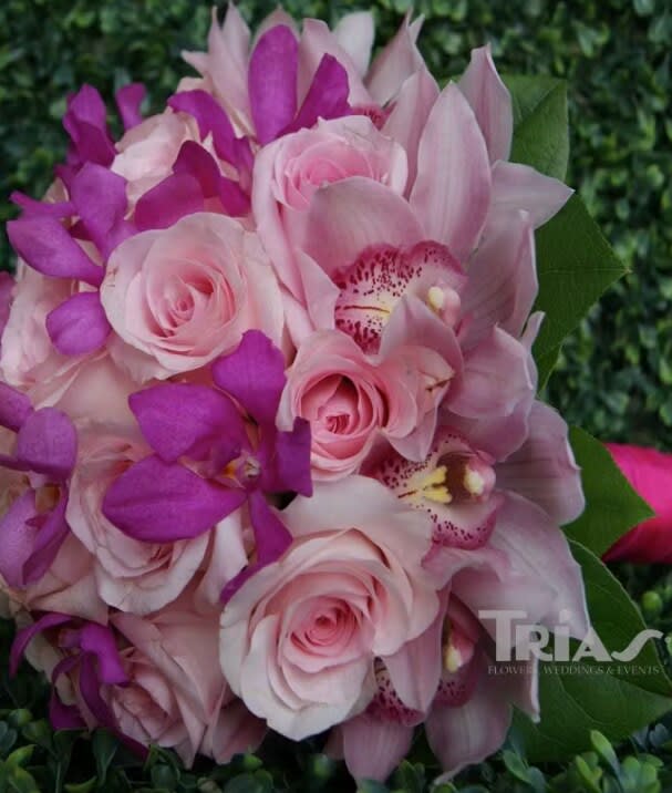 Bridal bouquet by Tropical Arrangements, Randallstown MD