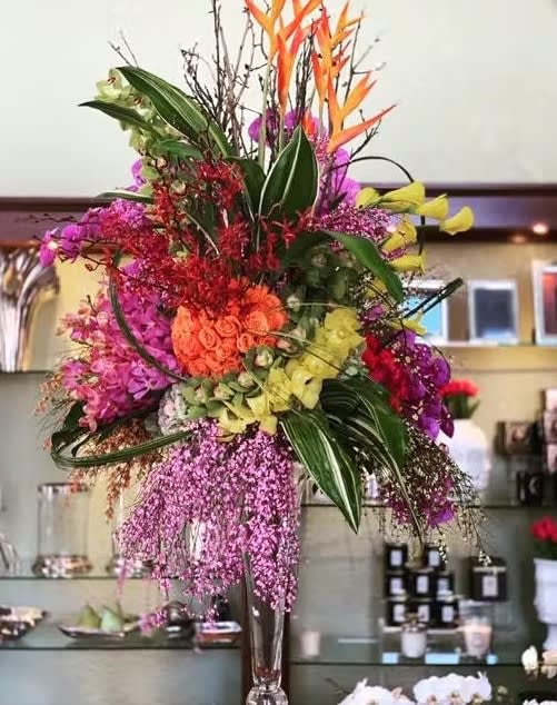 Tall wedding centerpiece by Tropical Arrangements, Randallstown MD
