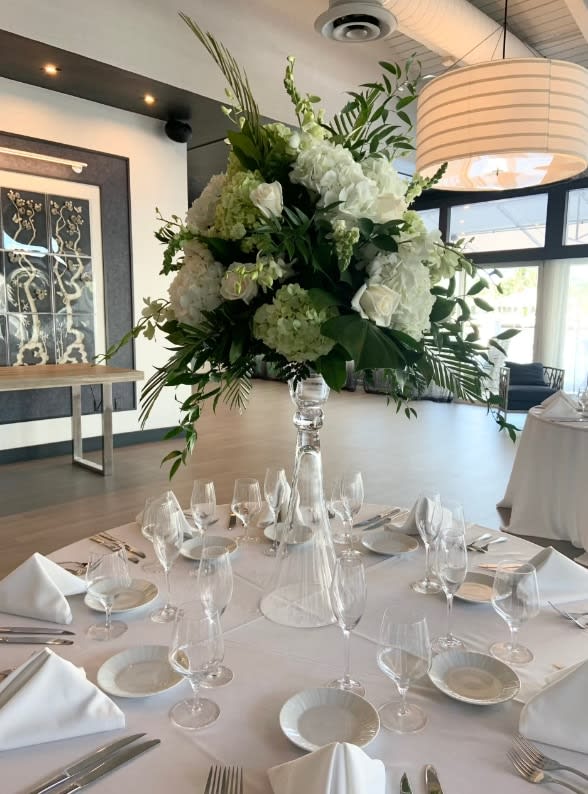 Tall wedding centerpiece by Tropical Arrangements, Randallstown MD