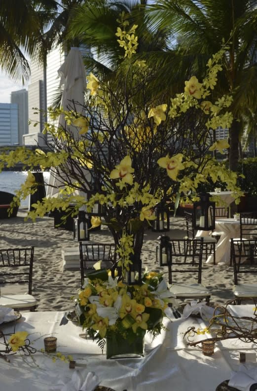 Tall wedding centerpiece by Tropical Arrangements, Randallstown MD
