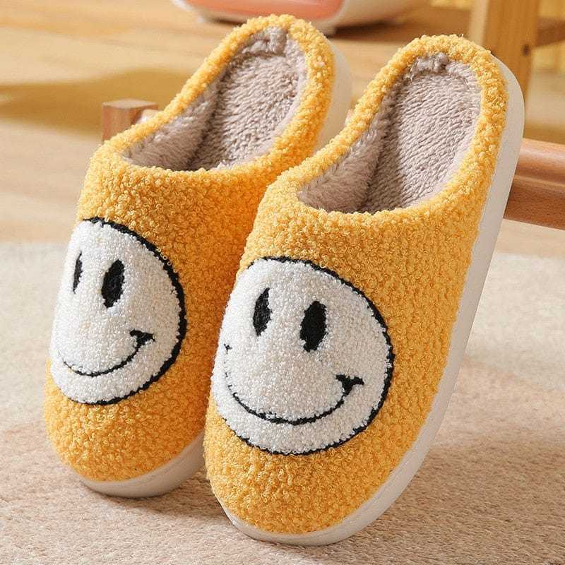 Tan Smiley Slippers - L Flower Bouquet
