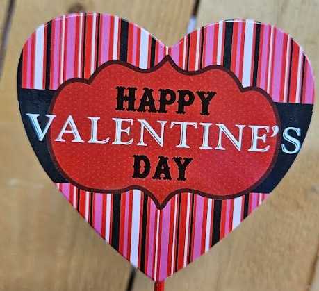 Wood Happy Valentines Pick with Lines