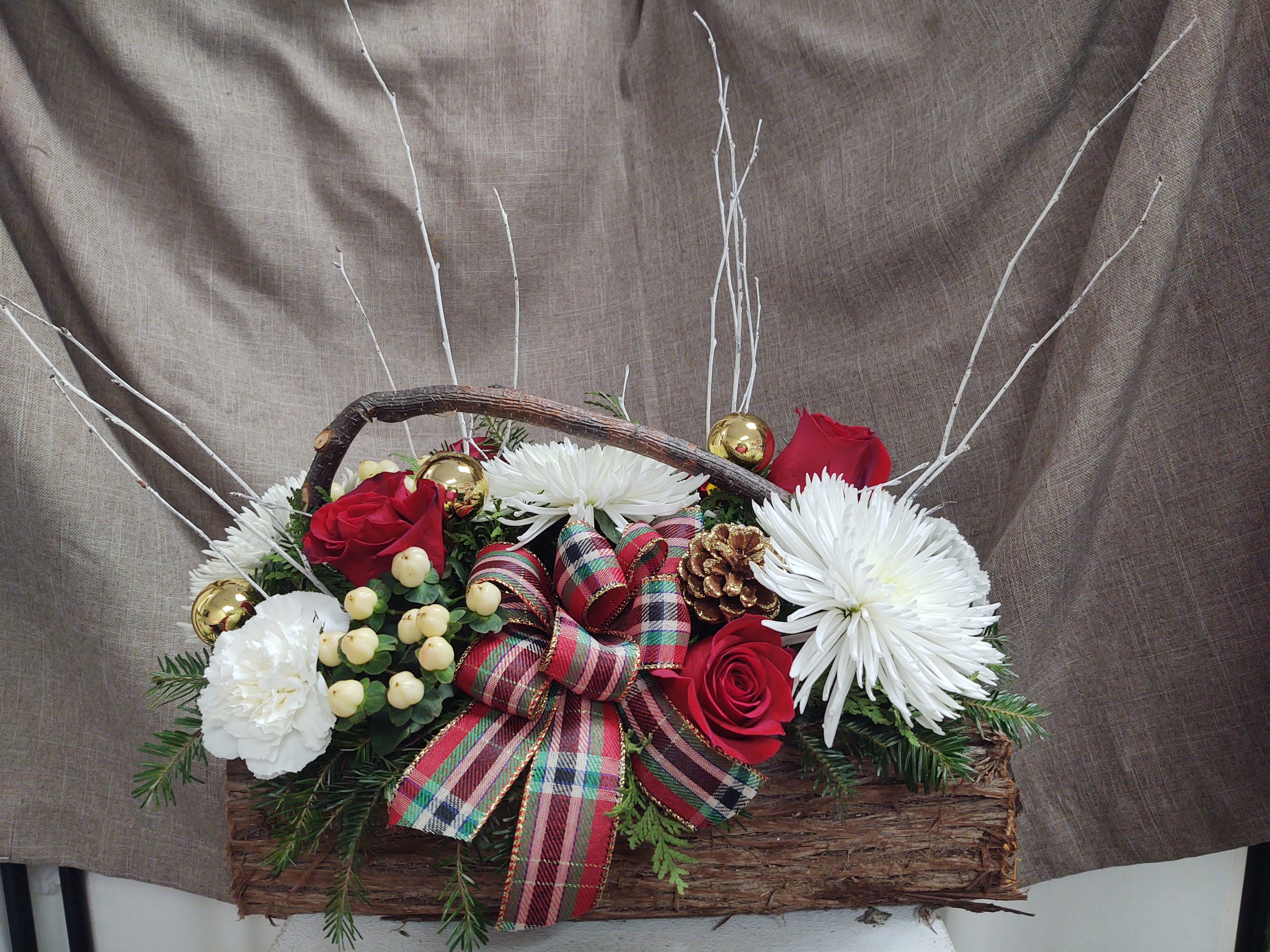 winter log Flower Bouquet