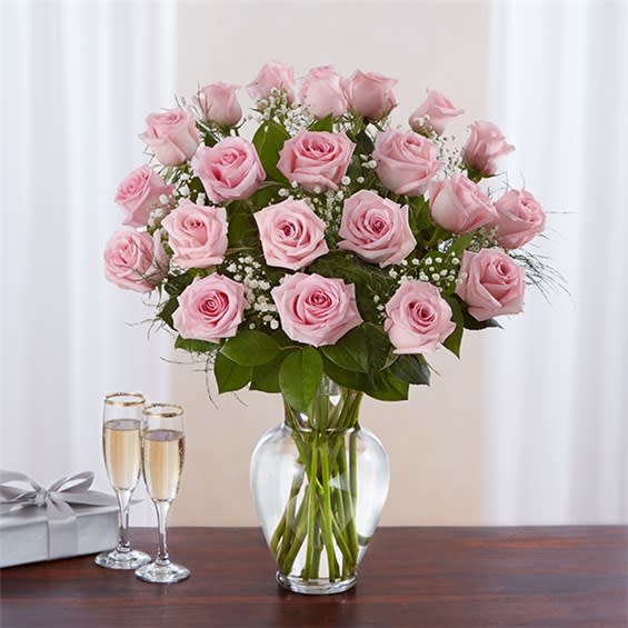 Ultimate Elegance ™ Premium Long Stem Pink Roses