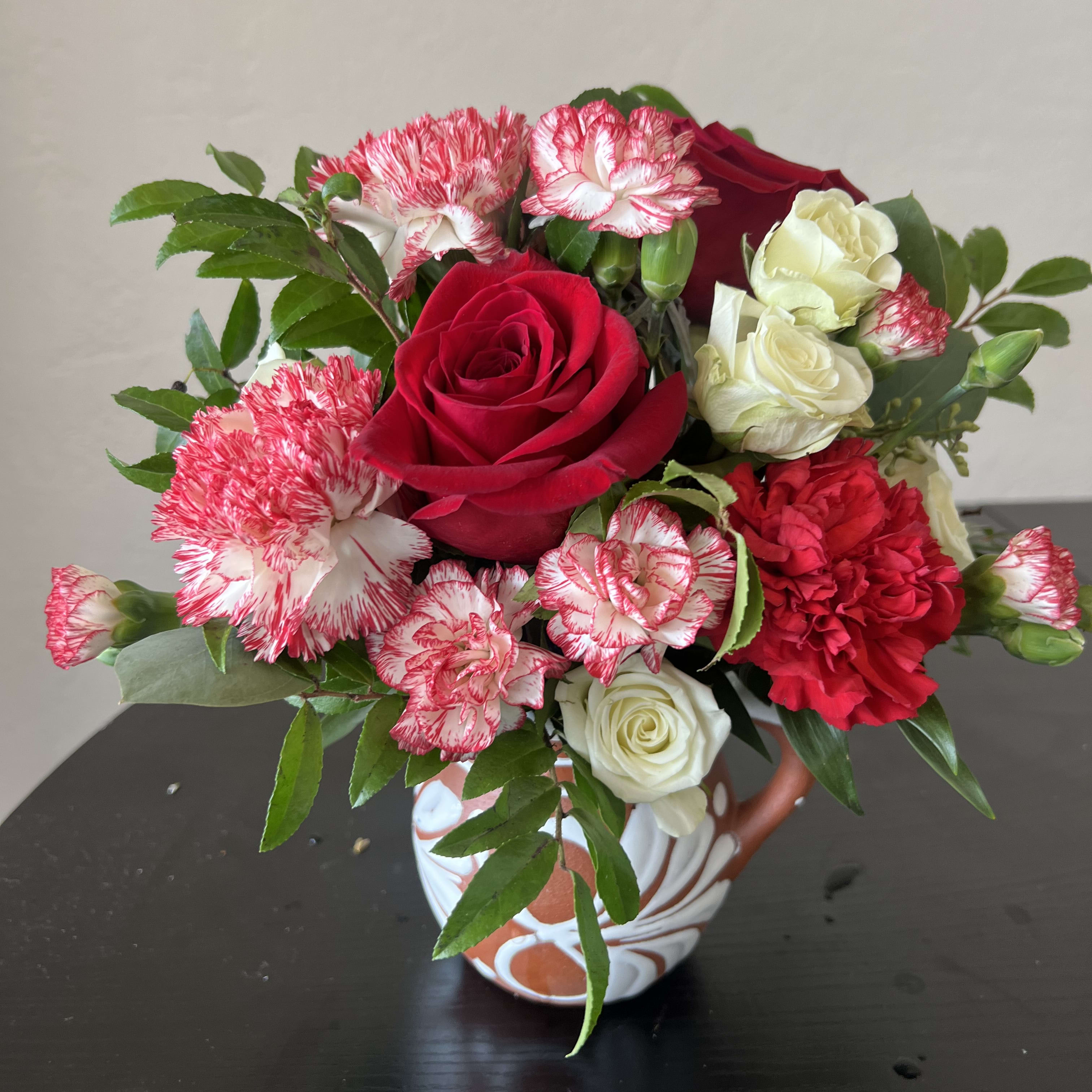 Abuela Chocolate Mug Flower Bouquet