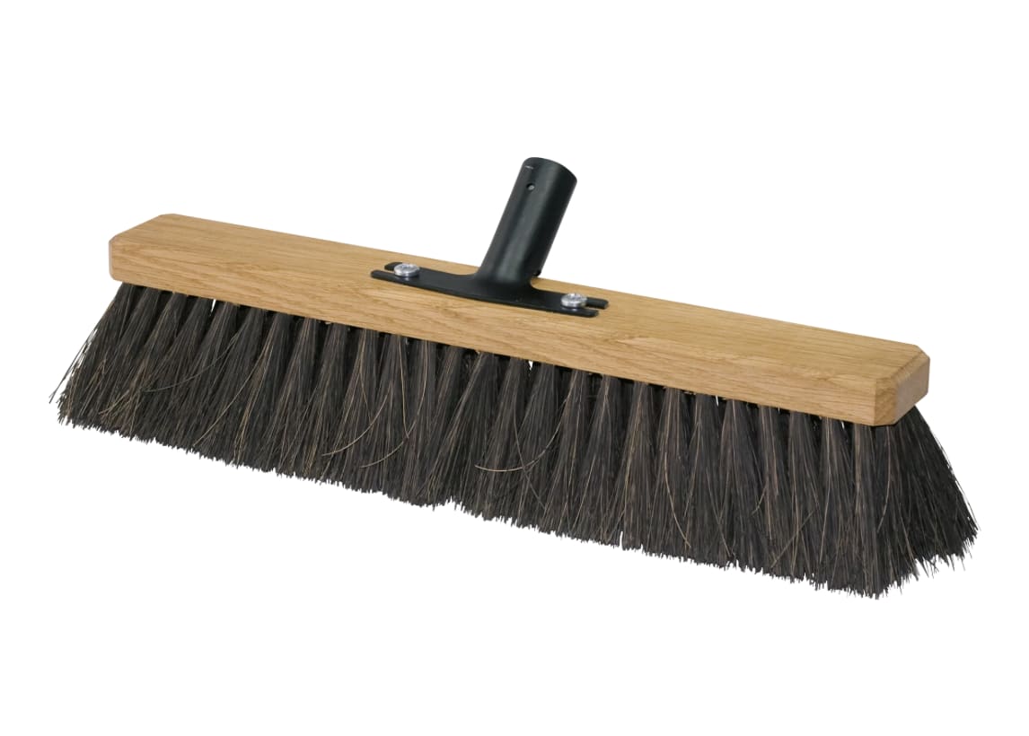 Outdoor broom